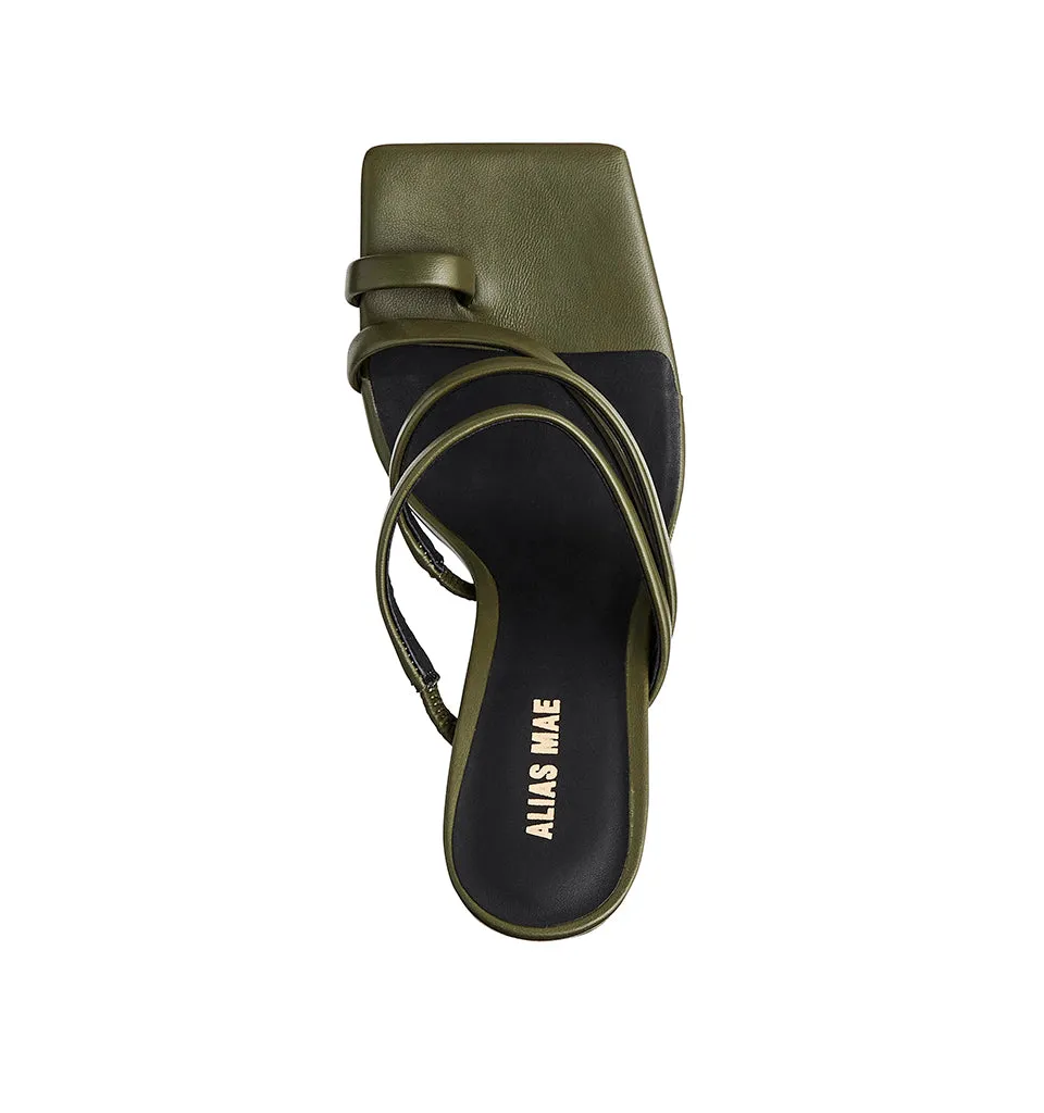 Carrie- Olive