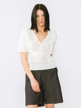 Vintage V-neck Lace T-shirt